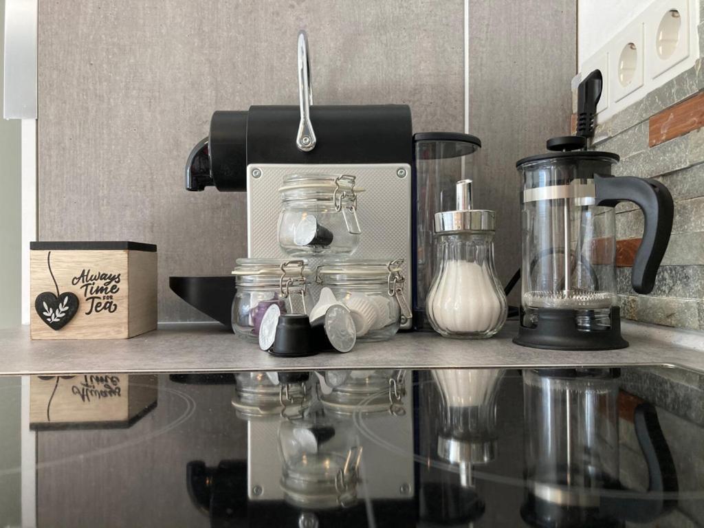 Living At Saarpartments - Adultsonly - Business & Holiday Homes With Kitchen For Long- And Short Term Stay, 3 Min To St Johanner Markt And Points Of Interest Saarbrucken Bagian luar foto